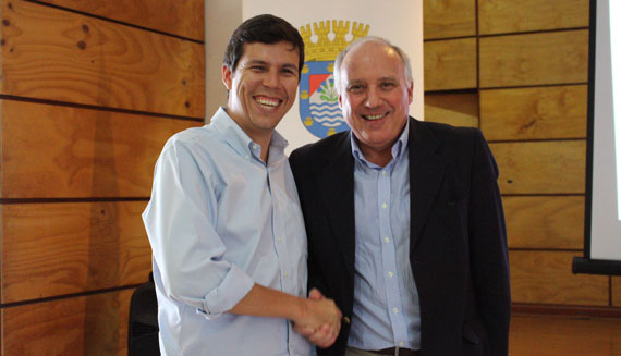 Alcalde de Renca, Claudio Castro y Leopoldo Valdés,presidente Fundación Arcor Chile.